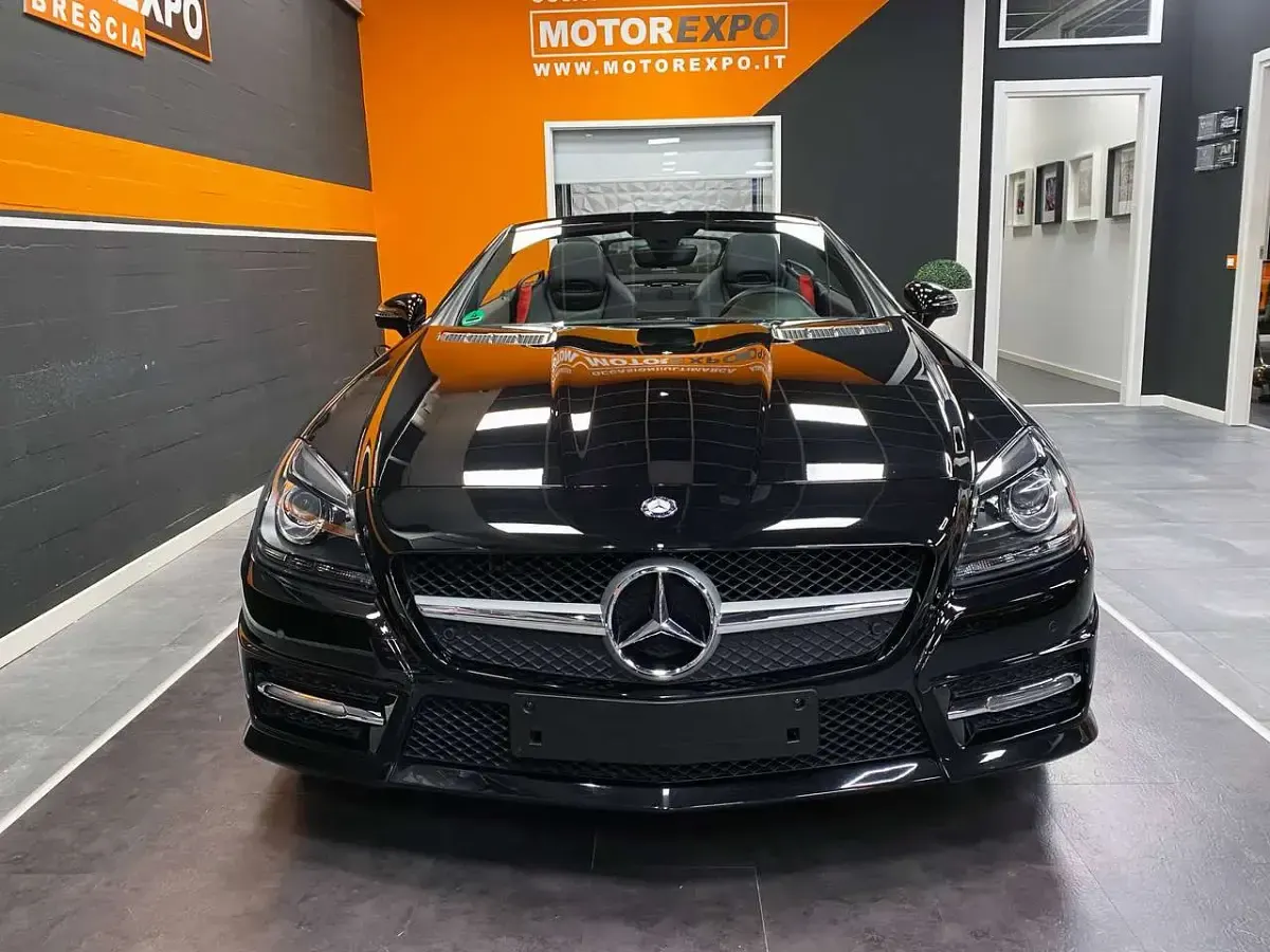 Usata Mercedes SLK200 AMG Line Premium 184 CV (135 kW) 2011 Nero Cabrio
