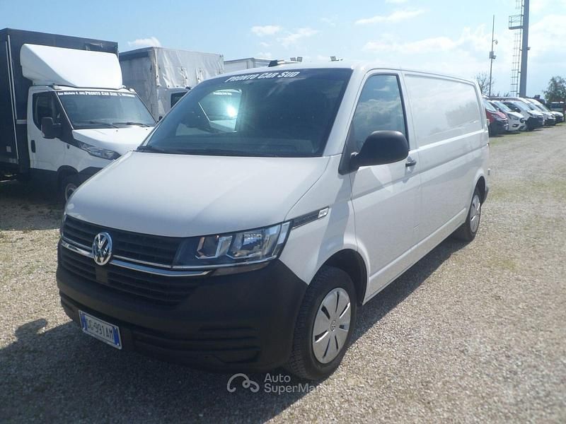 Usata VW Transporter 150 CV (110 kW) 2022 Bianco Furgone