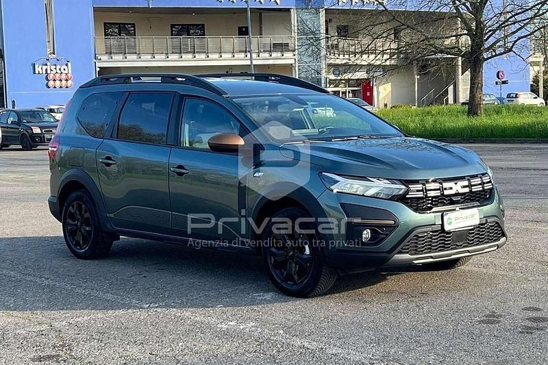 Usata Dacia Jogger Extreme 140 CV (102 kW) 2024 Verde Monovolume