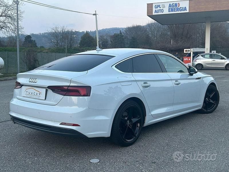 Usata Audi A5 Business 190 CV (139 kW) 2018 Bianco Coupé
