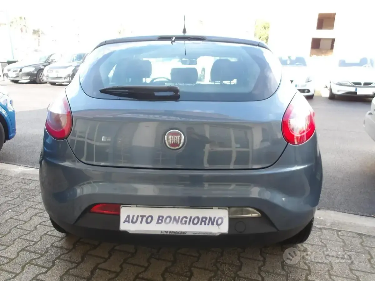Usata Fiat Bravo Dynamic 120 CV (88 kW) 2008 Blu Utilitaria