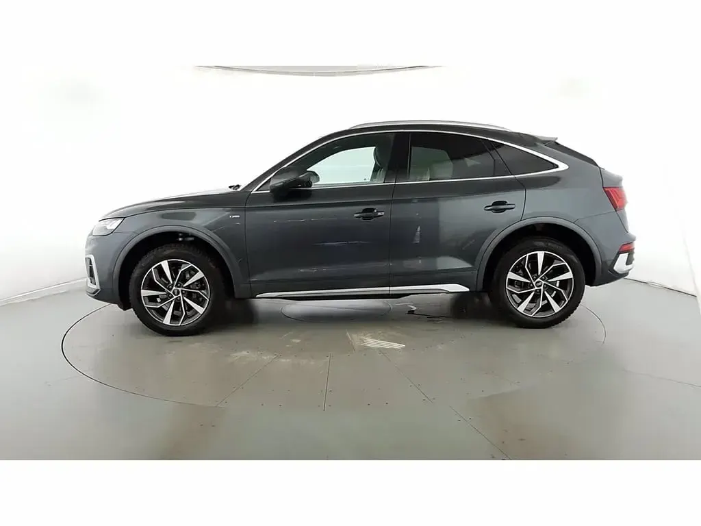 Usata Audi Q5 Sportback S-Line 204 CV (150 kW) 2021 Grigio daytona SUV