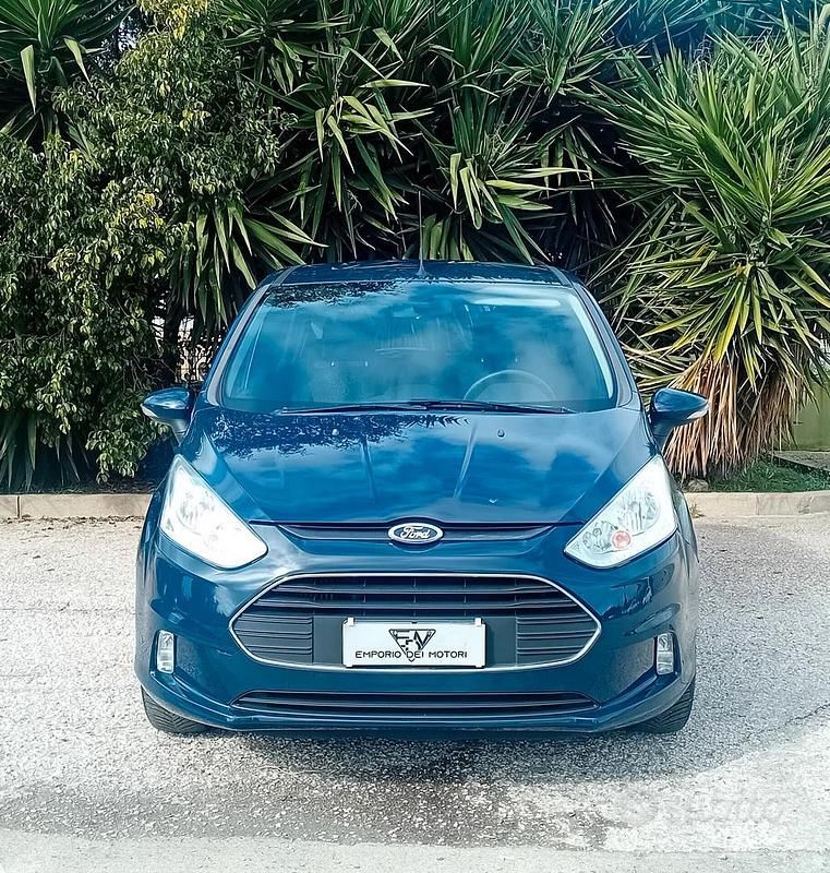 Usata Ford B-MAX 75 CV (55 kW) 2017 Blu Monovolume