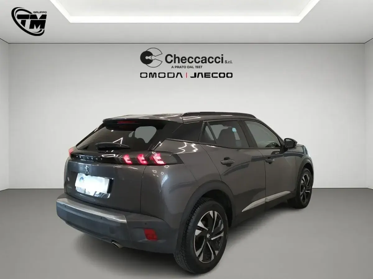 Usata Peugeot 2008 Allure 130 CV (95 kW) 2020 Grigio SUV