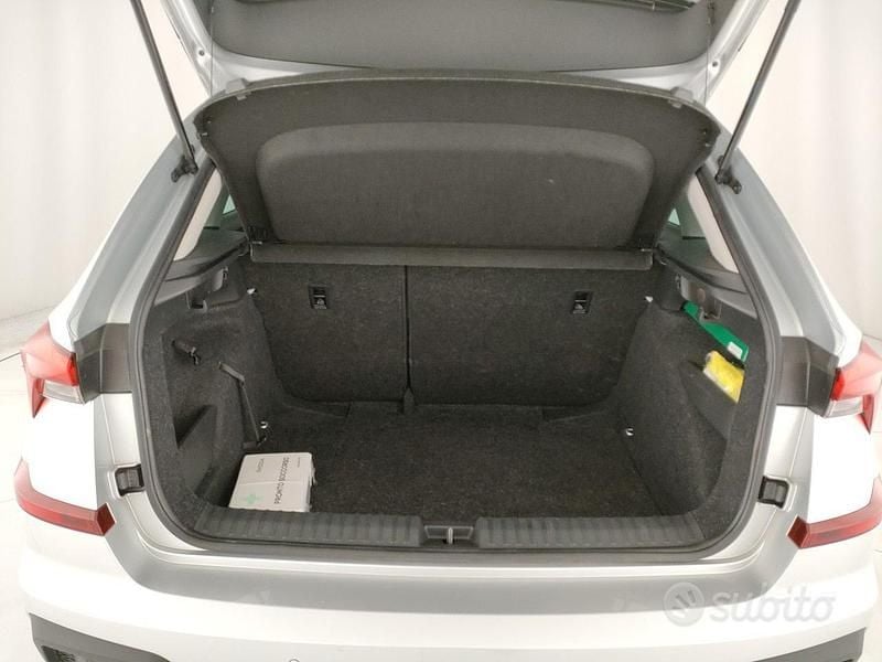 Usata Skoda Kamiq 116 CV (85 kW) 2025 Grigio SUV