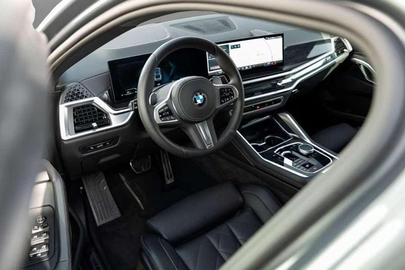 Usata BMW X6 M Sport 298 CV (219 kW) 2025 Grigio metallizzato SUV