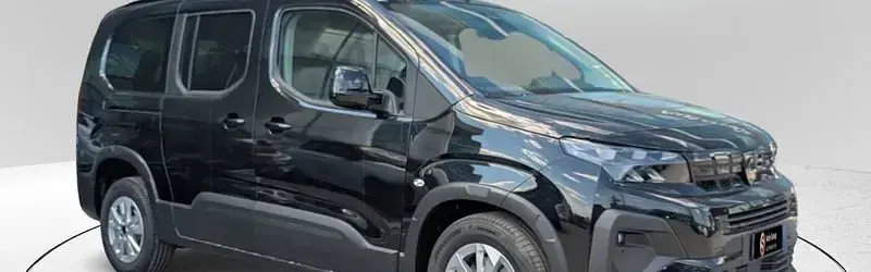 Usata Peugeot Traveller Business-Line 179 CV (131 kW) 2026 Monovolume