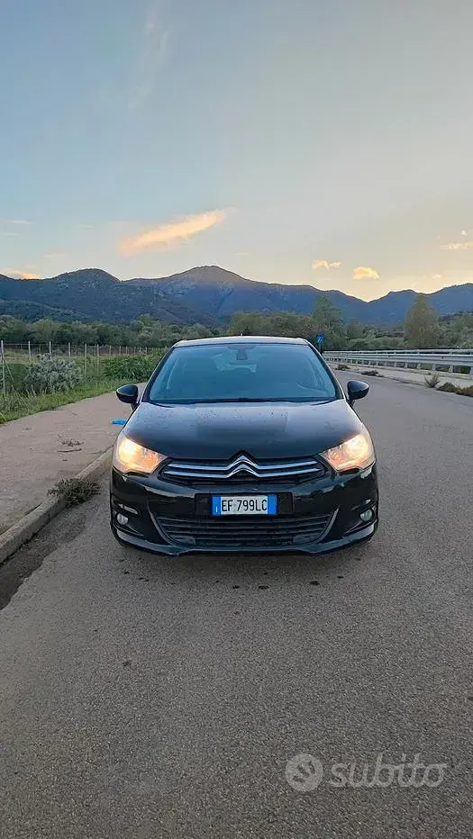 Usata Citroën C4 90 CV (66 kW) 2010 Nero Berlina