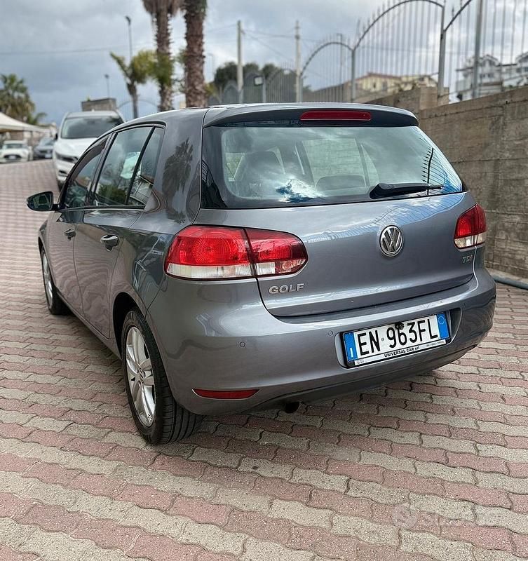 Usata VW Golf VII Sport 105 CV (77 kW) 2012 Grigio Berlina