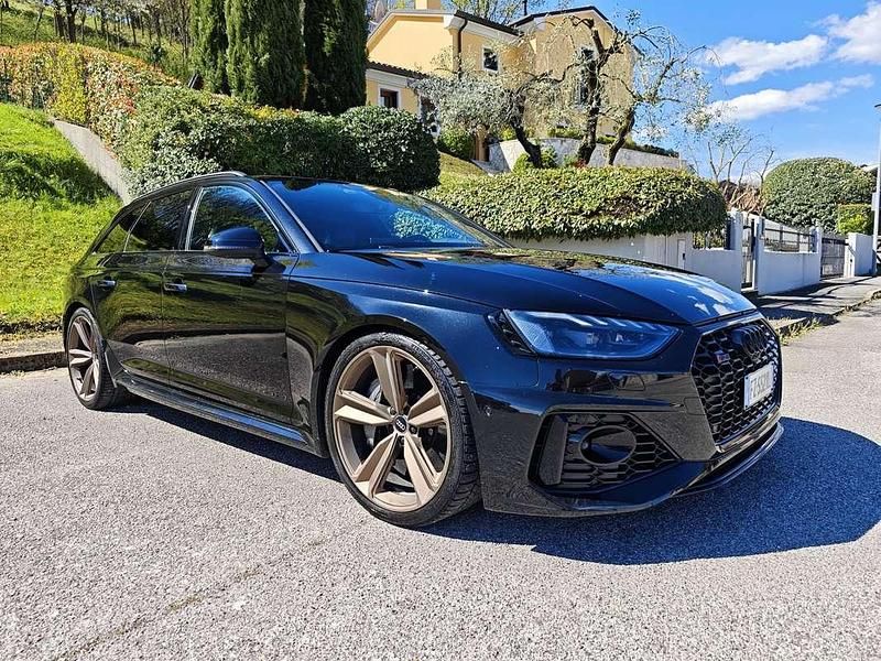 Usata Audi RS4 450 CV (330 kW) 2020 Nero Station wagon