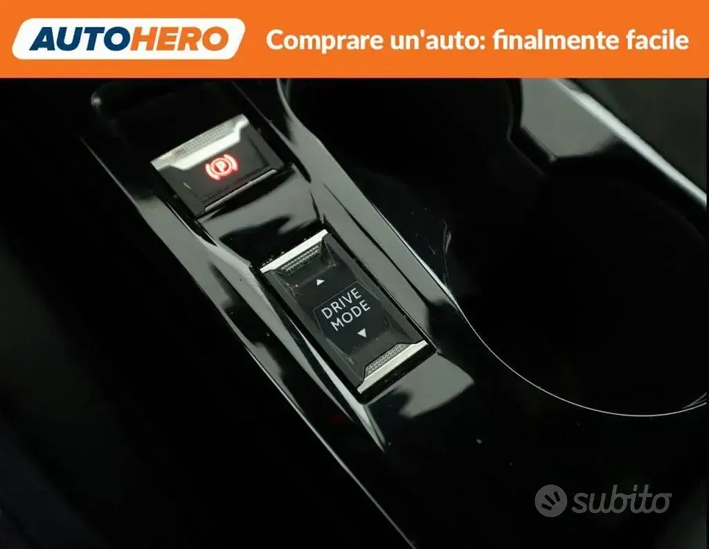 Occasion Peugeot 2008 131 ch (96 kW) 2023 Gris SUV