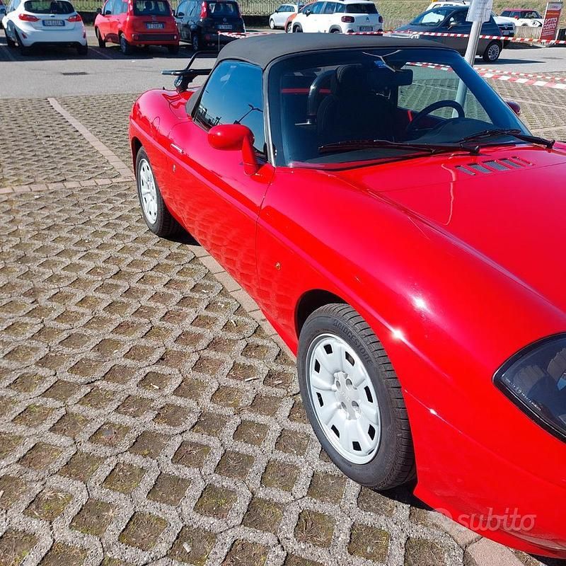 Usata Fiat Barchetta 131 CV (96 kW) 1995 Rosso Cabrio