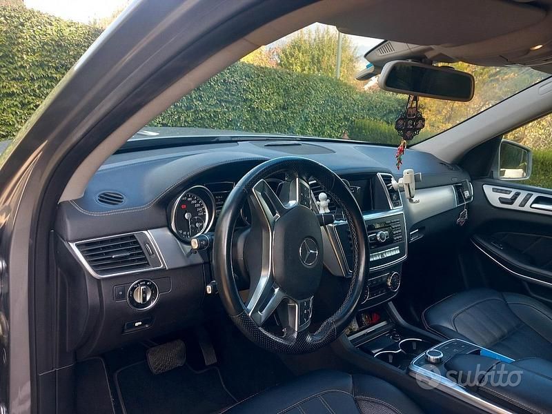 Usata Mercedes GL350 258 CV (189 kW) 2014 Grigio SUV