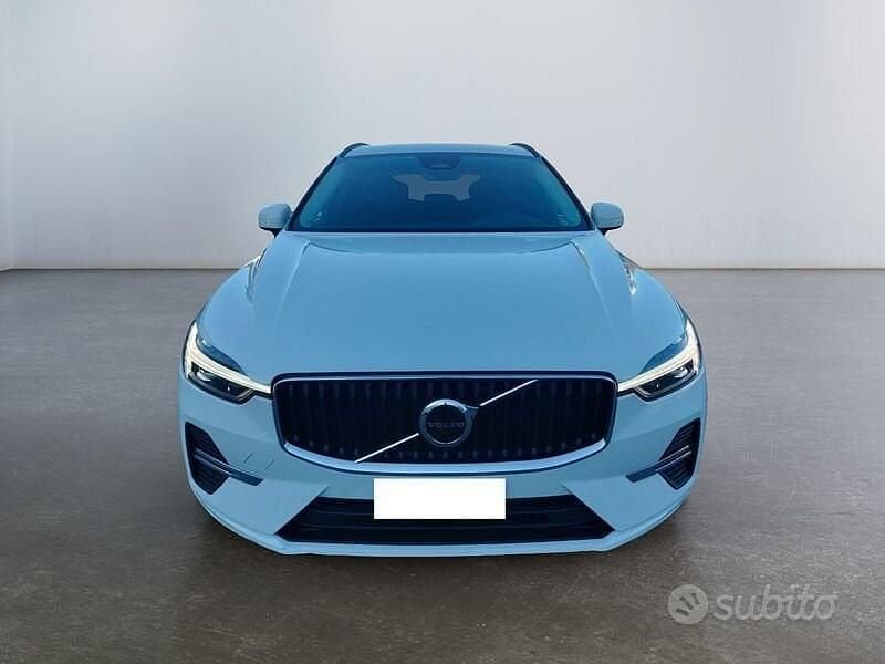 Usata Volvo XC60 197 CV (144 kW) 2022 Bianco SUV