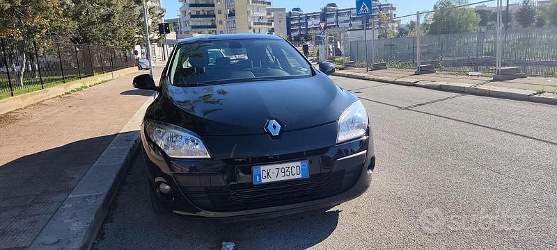 Usata Renault Mégane 2011 Nero Berlina