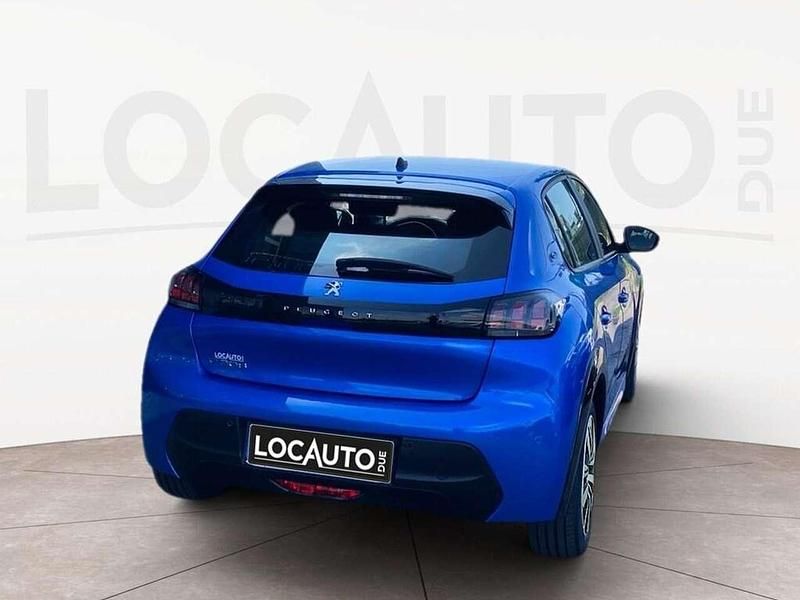 Usata Peugeot e-208 Active 100 kW (136 CV) 2022 Blu Utilitaria