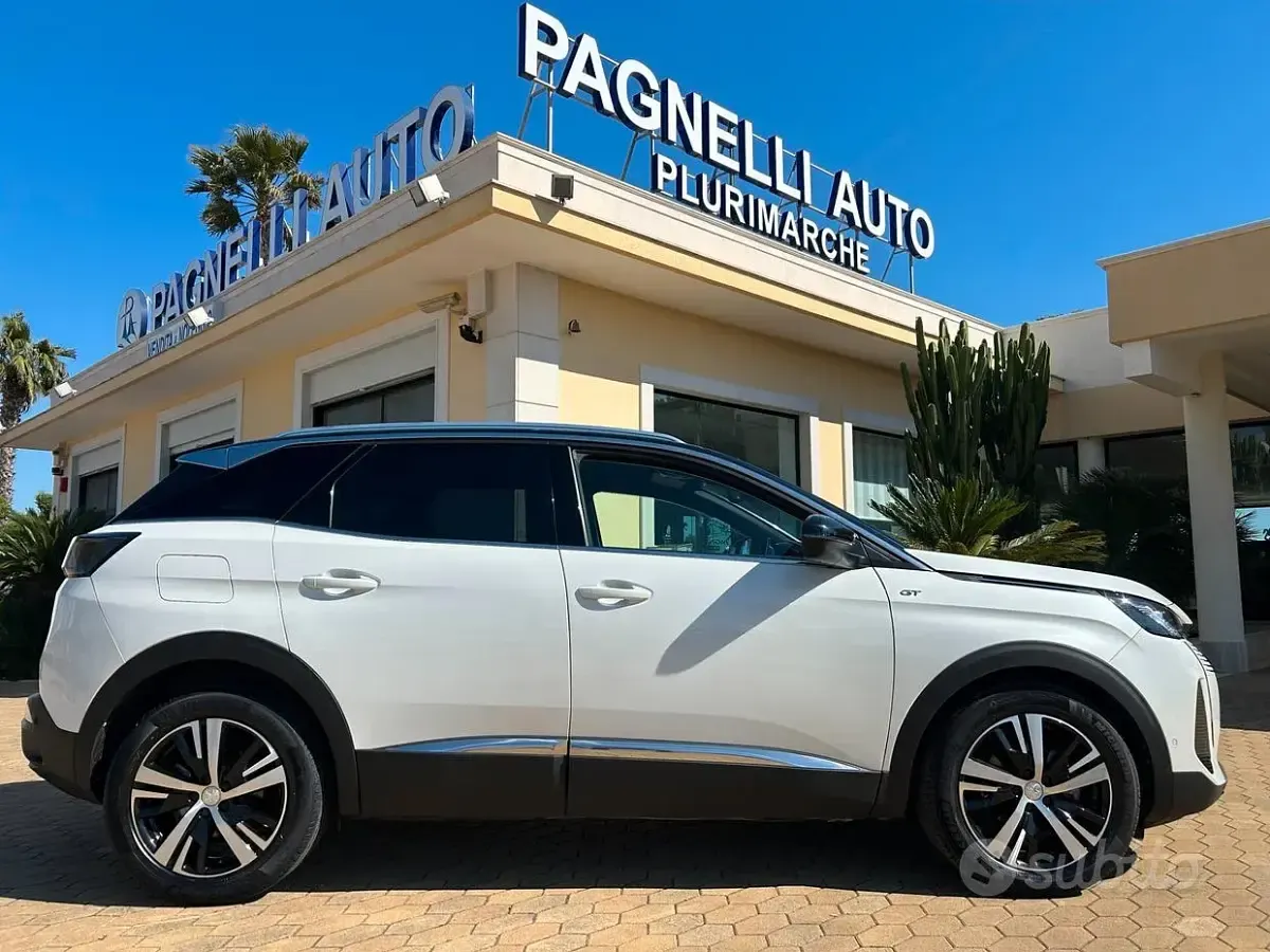 Usata Peugeot 3008 GT 131 CV (96 kW) 2022 Bianco SUV