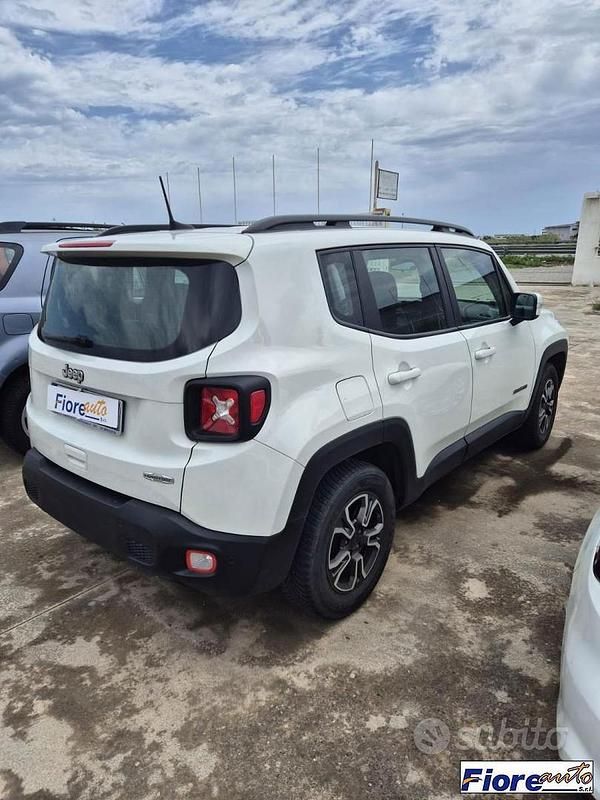 Usata Jeep Renegade Longitude 120 CV (88 kW) 2019 Bianco SUV