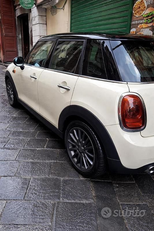 Usata Mini Cooper 136 CV (100 kW) 2016 Bianco Utilitaria