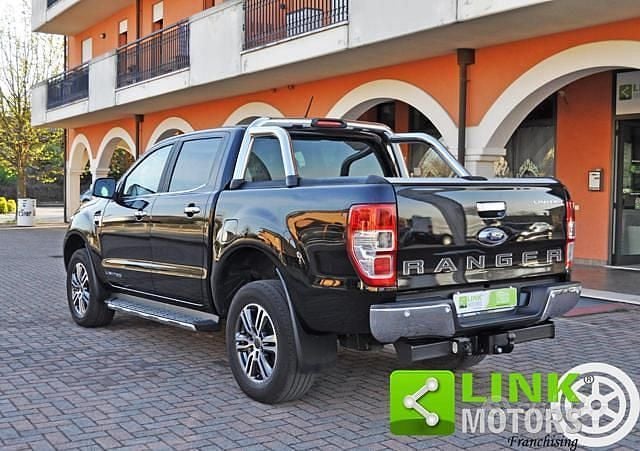 Usata Ford Ranger Limited 213 CV (156 kW) 2022 Nero Pick-up