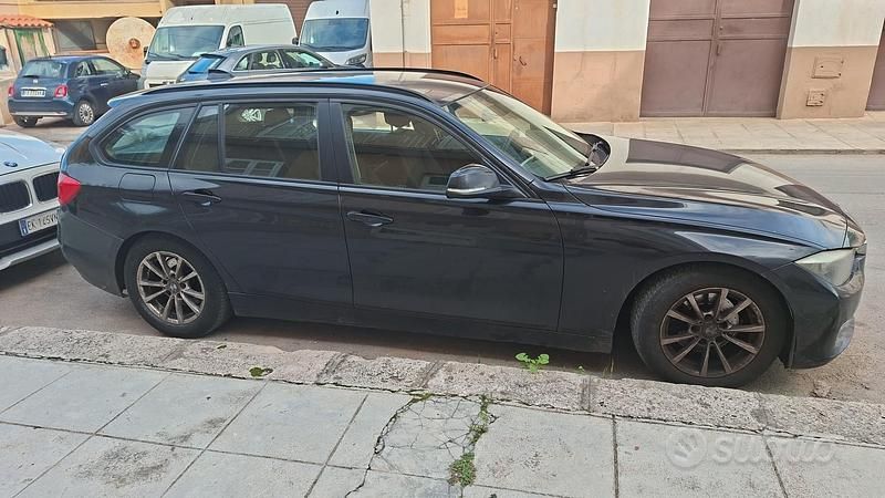 Usata BMW 318 2013 Grigio Station wagon