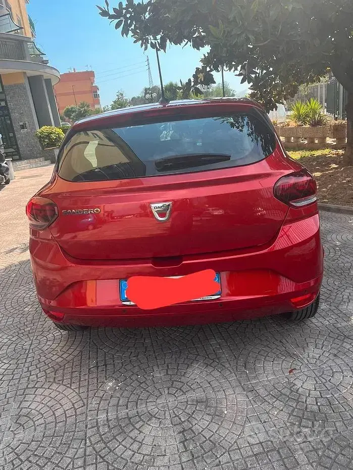Usata Dacia Sandero Comfort 101 CV (74 kW) 2022 Rosso Berlina