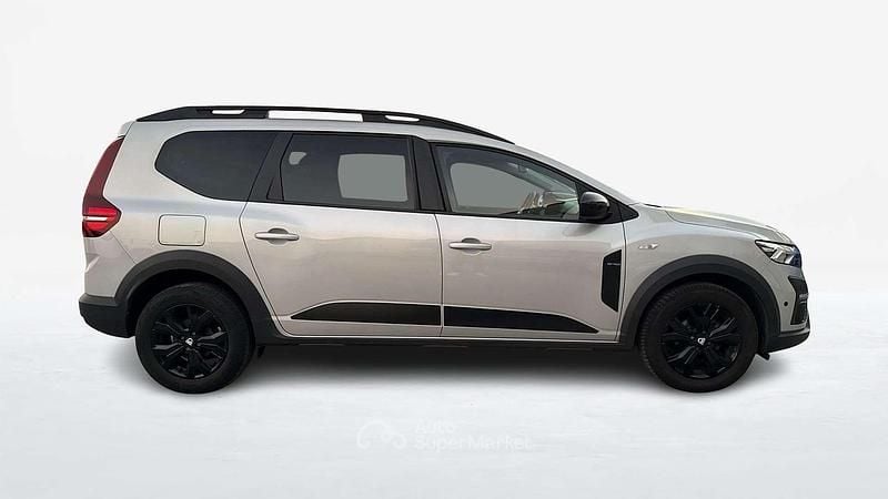 Usata Dacia Jogger Extreme 101 CV (74 kW) 2022 Grigio Monovolume