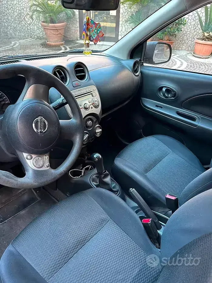 Usata Nissan Micra Acenta 60 CV (44 kW) 2011 Grigio Utilitaria
