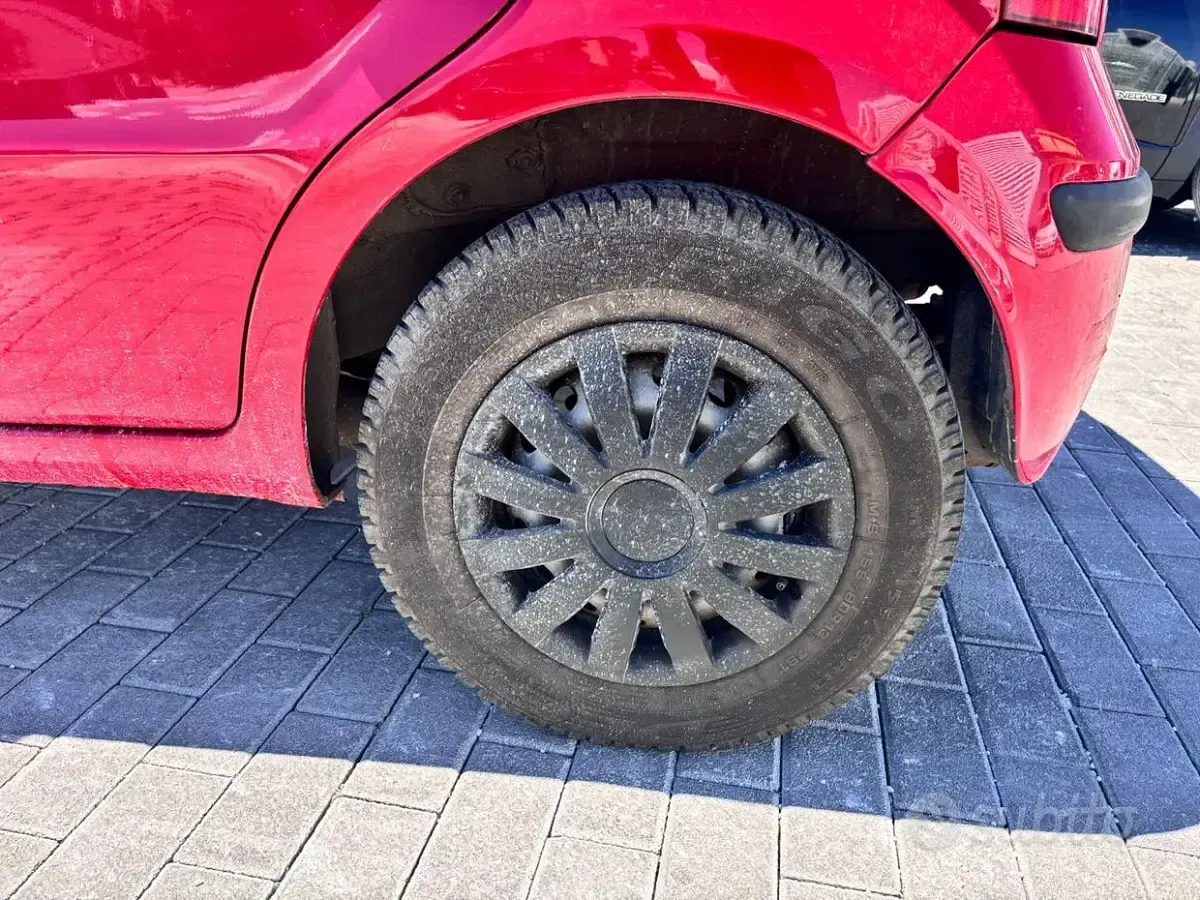 Usata Fiat Panda Dynamic 75 CV (55 kW) 2009 Rosso Utilitaria