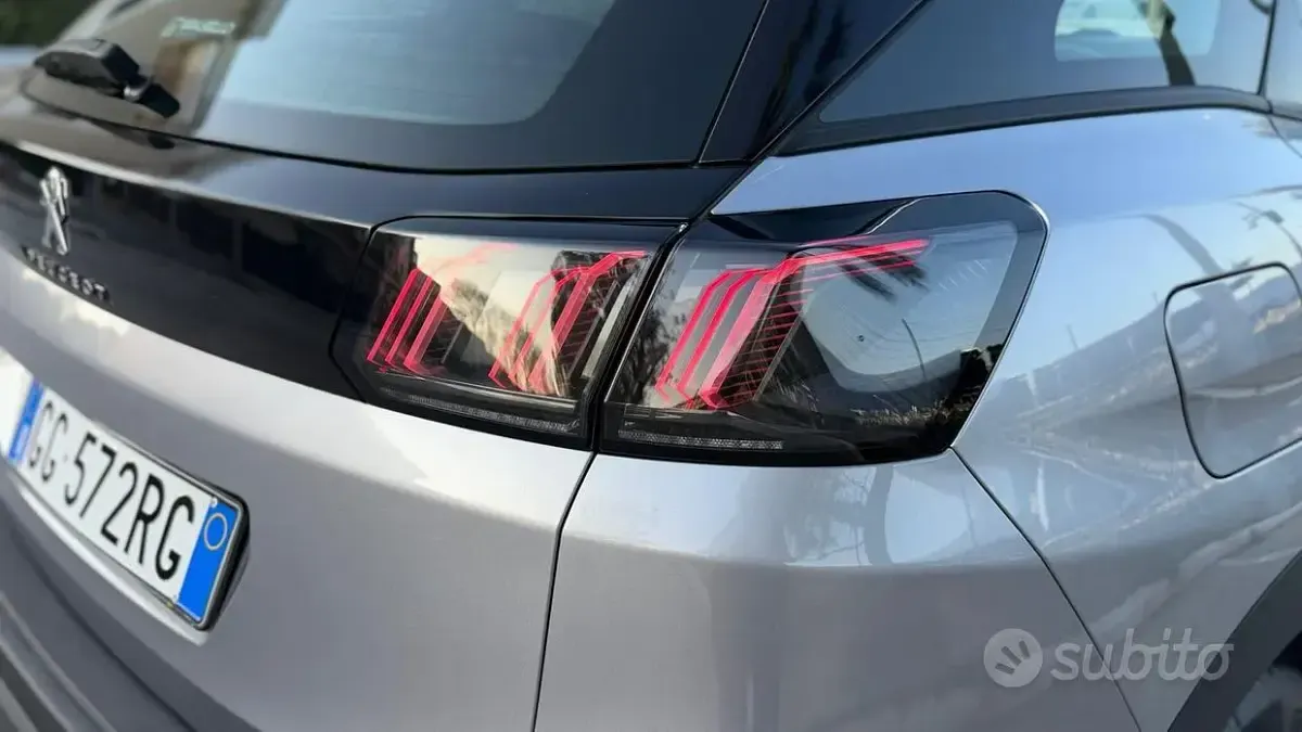 Usata Peugeot 3008 131 CV (96 kW) 2021 Grigio SUV