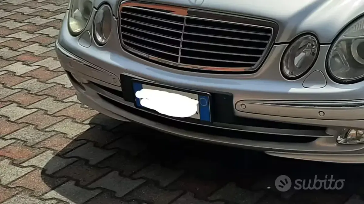 Usata Mercedes E270 Avantgarde 2004 Berlina