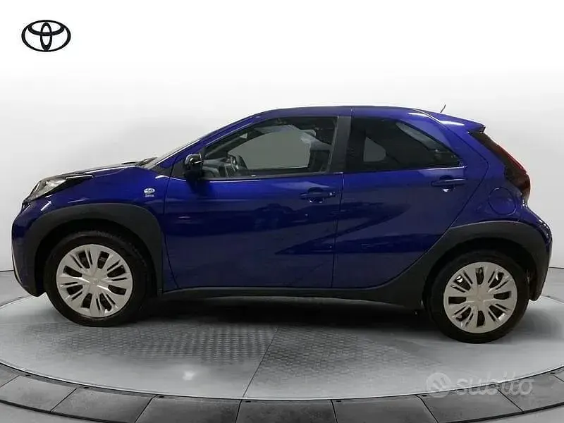 Nuova Toyota Aygo X Active 72 CV (52 kW) 2026 Blu SUV