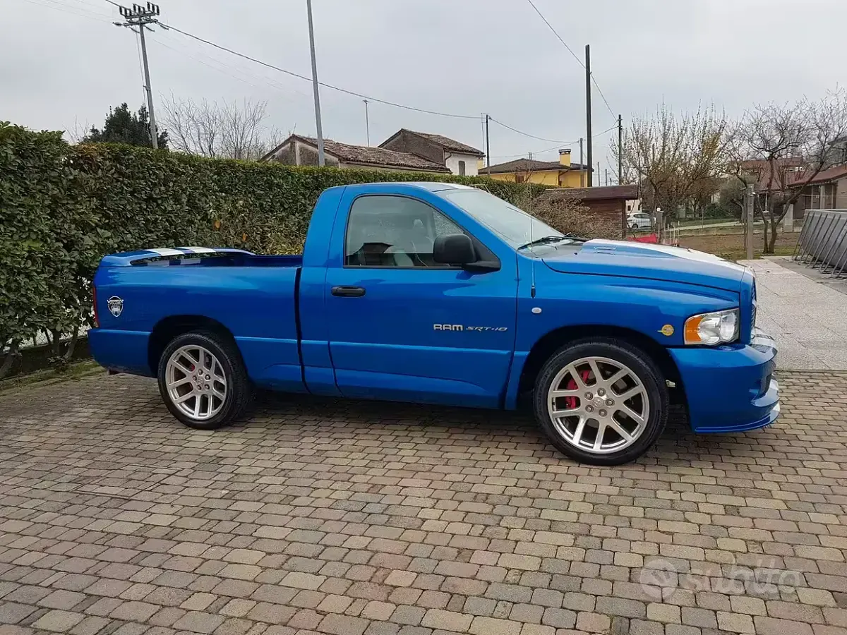 Usata Dodge Viper 506 CV (372 kW) 2004 Cabrio