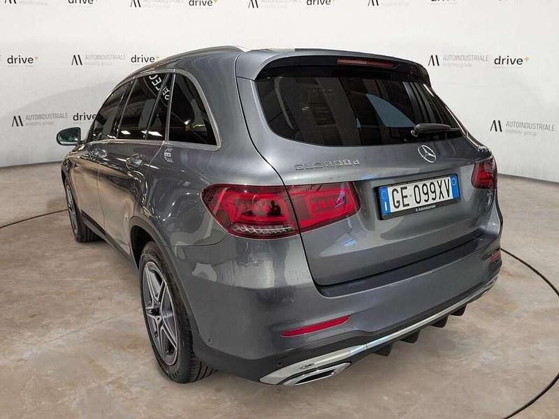 Usata Mercedes GLC300 Premium 245 CV (180 kW) 2022 Grigio selenite SUV