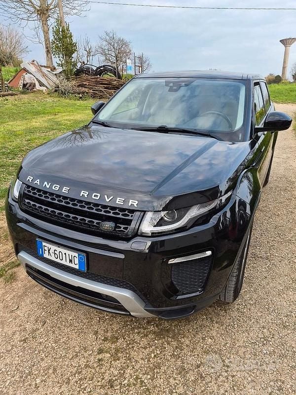 Usata Land Rover Range Rover evoque Pure 150 CV (110 kW) 2017 Nero SUV