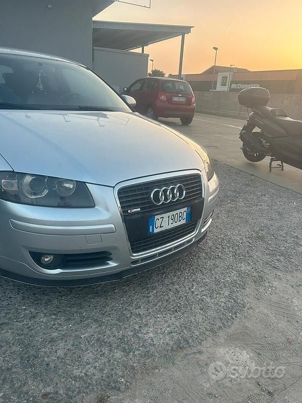 Usata Audi A3 S-Line 140 CV (102 kW) 2005 Grigio Utilitaria
