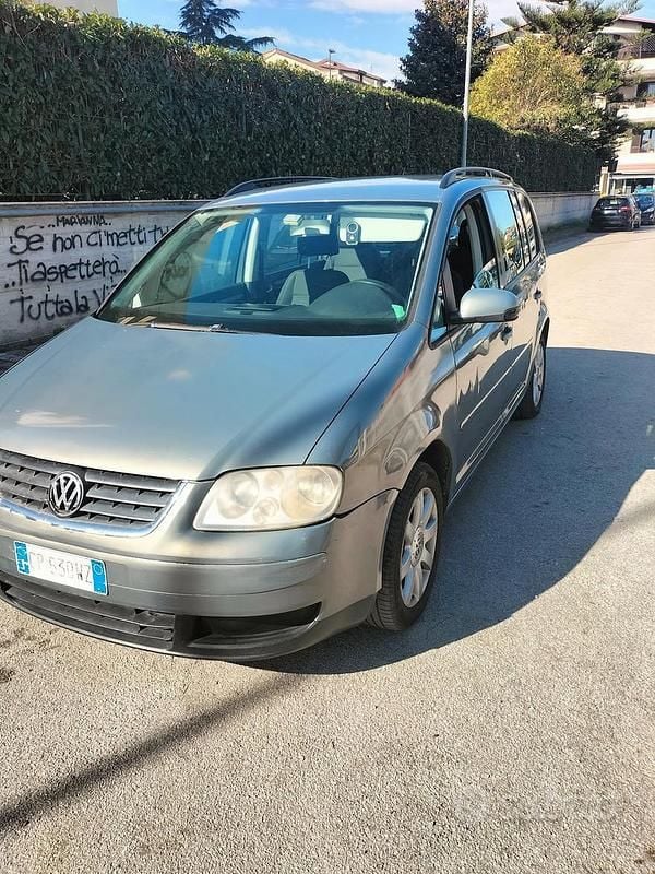 Usata VW Touran 105 CV (77 kW) 2004 Monovolume