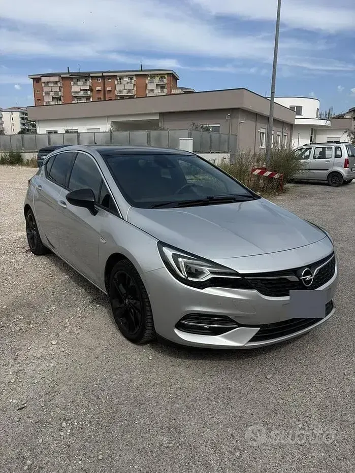 Usata Opel Astra 122 CV (89 kW) 2020 Grigio Berlina