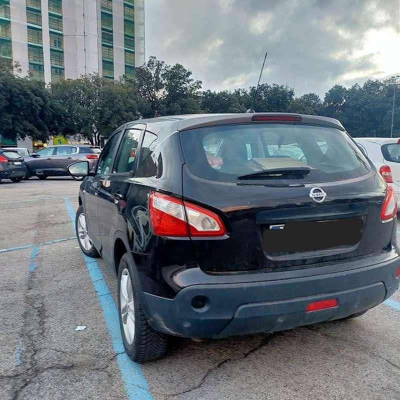 Usata Nissan Qashqai Acenta 150 CV (110 kW) 2010 Nero SUV