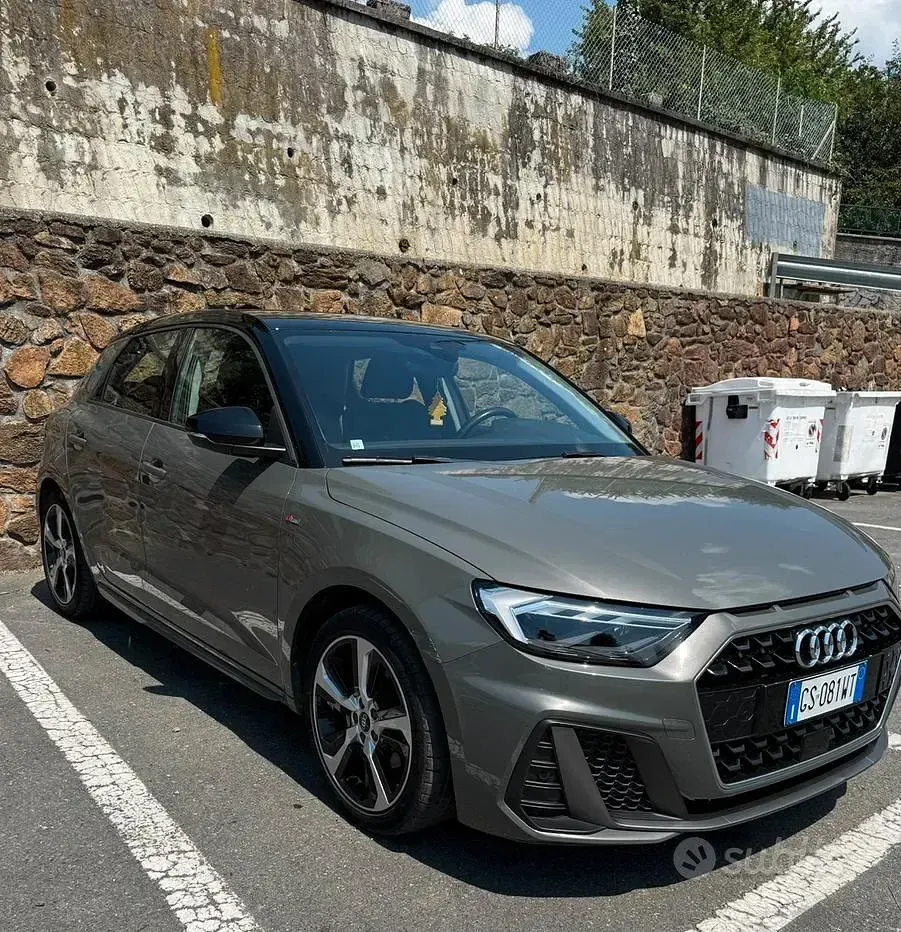 Usata Audi A1 Sportback S-Line 110 CV (80 kW) 2023 Grigio Utilitaria