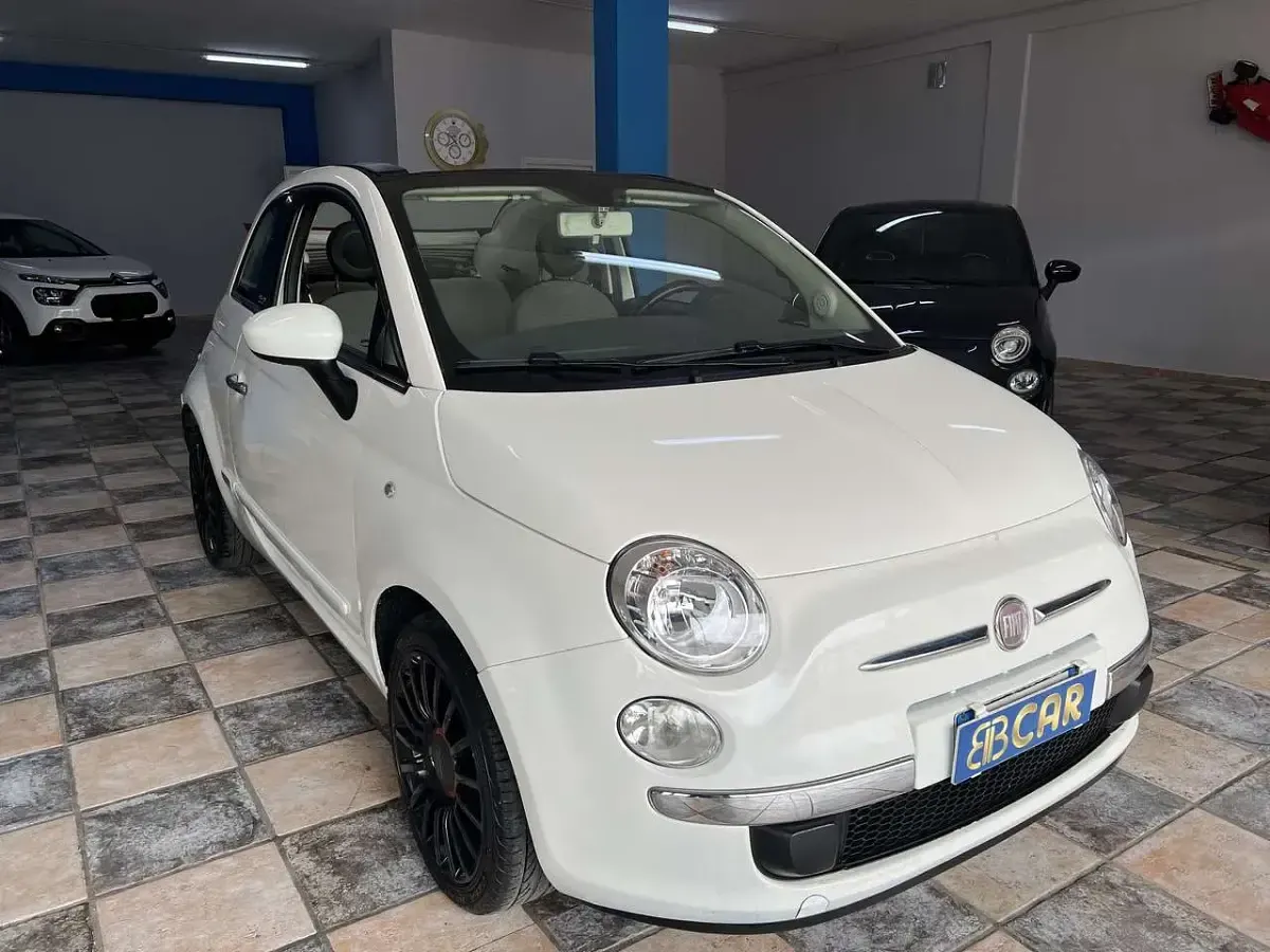 Usata Fiat 500C Lounge 95 CV (69 kW) 2011 Other Cabrio