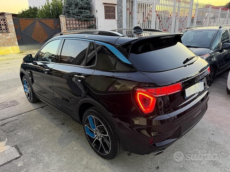 Usata Lynk & Co 01 179 CV (131 kW) 2022 Nero SUV