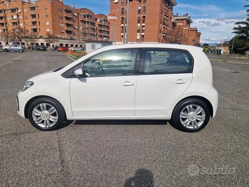 Usata VW up! 75 CV (55 kW) 2018 Bianco Utilitaria
