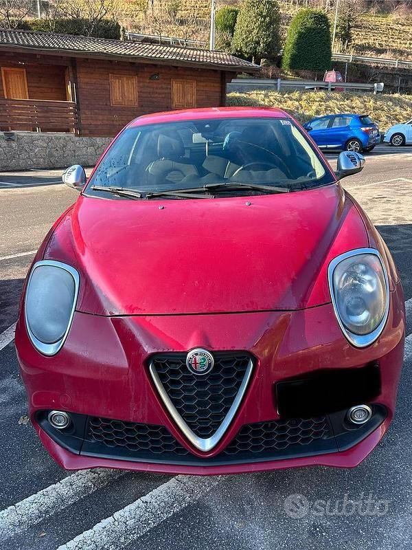 Usata Alfa Romeo MiTo 90 CV (66 kW) 2017 Rosso Utilitaria