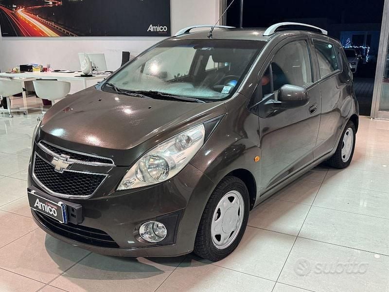 Usata Chevrolet Spark 68 CV (50 kW) 2011 Grigio Utilitaria