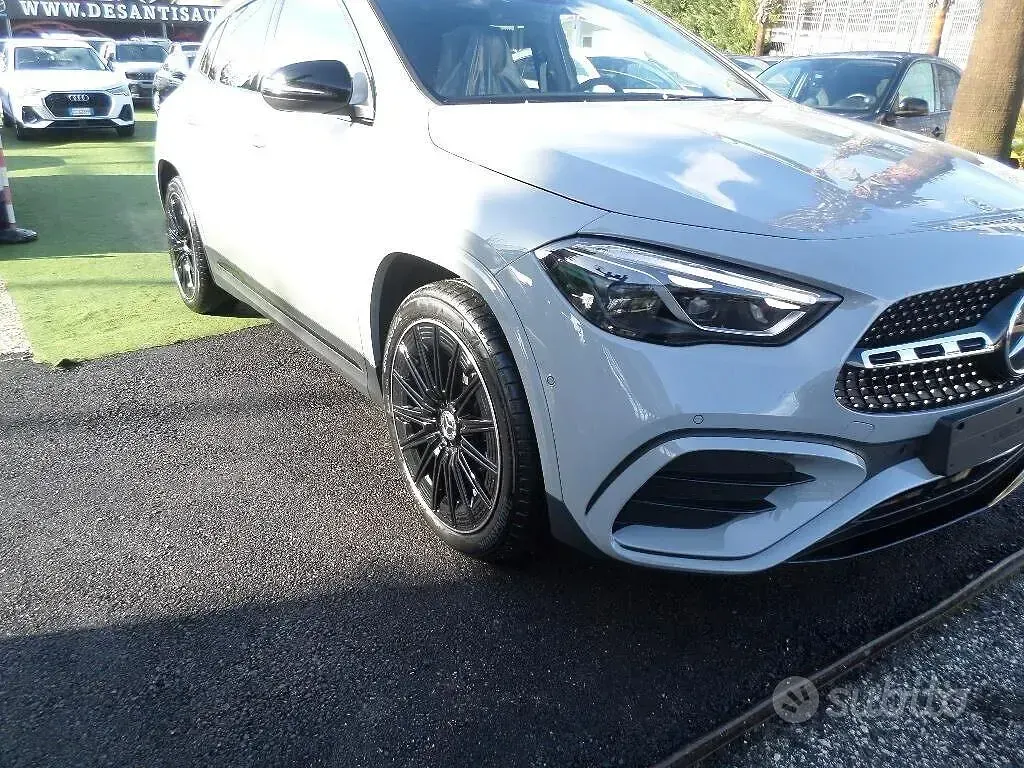 Nuova Mercedes GLA200 AMG line 150 CV (110 kW) 2026 Blu SUV