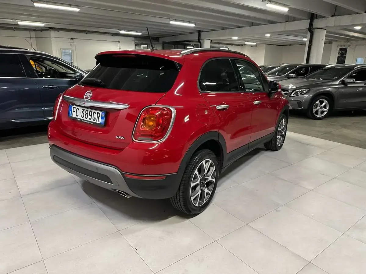 Usata Fiat 500X Cross 140 CV (102 kW) 2016 Rosso SUV