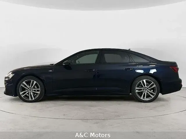 Usata Audi A6 S-Line 204 CV (150 kW) 2025 Blu firmamento metallizzato Berlina