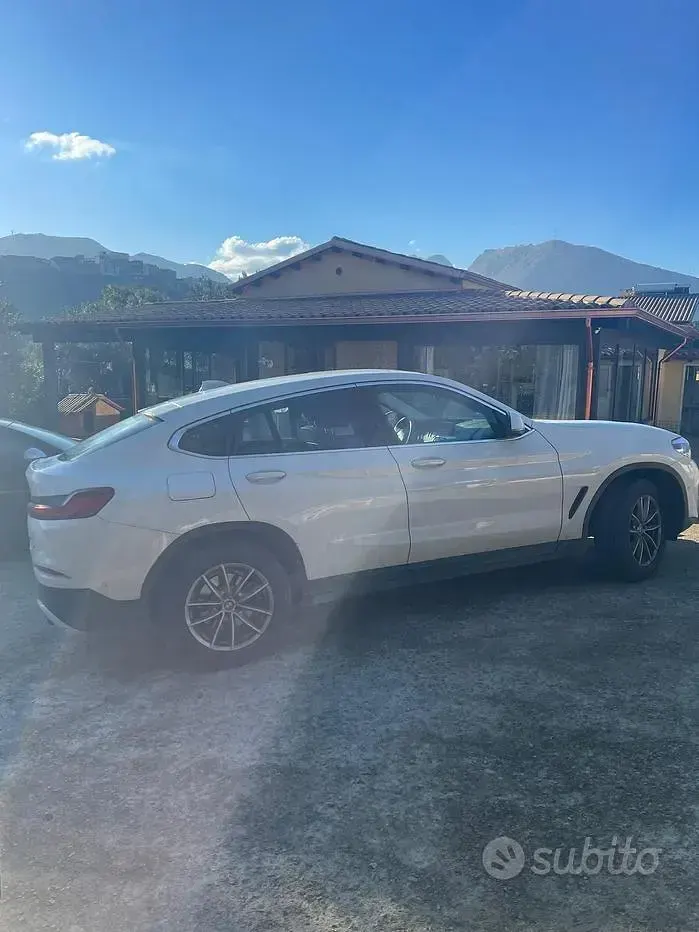 Usata BMW X4 190 CV (139 kW) 2021 SUV