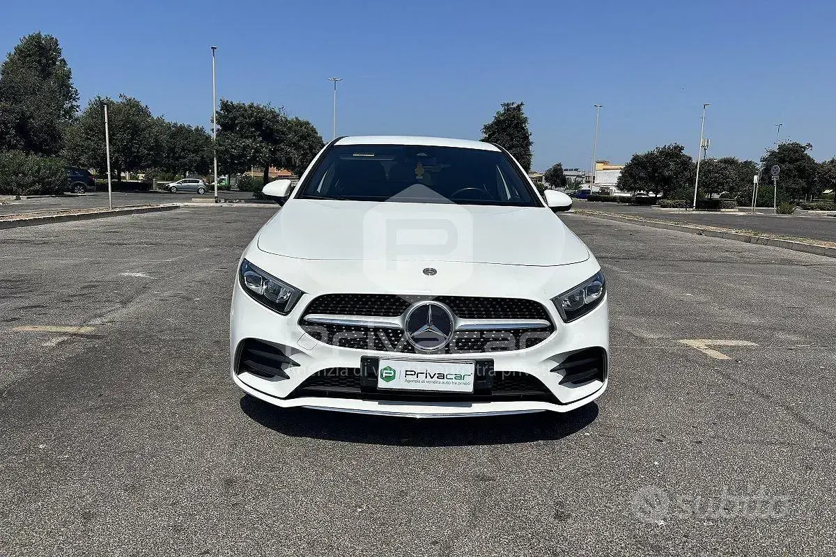 Usata Mercedes A200 Premium 163 CV (119 kW) 2020 Bianco Utilitaria